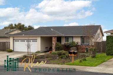 Main picture of 468 Phoenix Cir