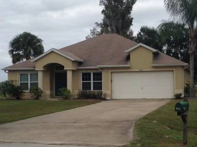 Main picture of 1680 Evergreen Ct