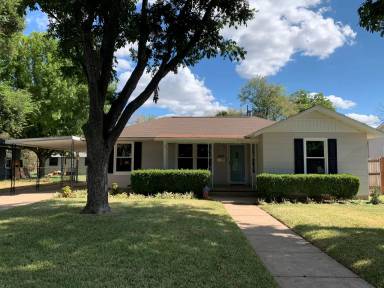Main picture of 3112 Reuter Ave