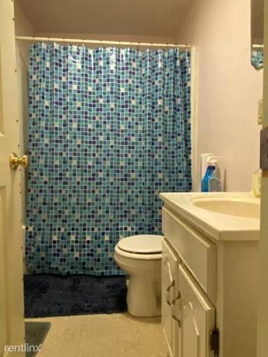 Main picture of 102 Hammond St