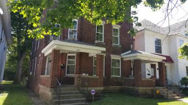 Main picture of 604 S Center St