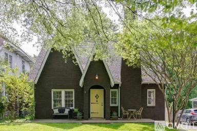 Main picture of 3816 Baxter Ave