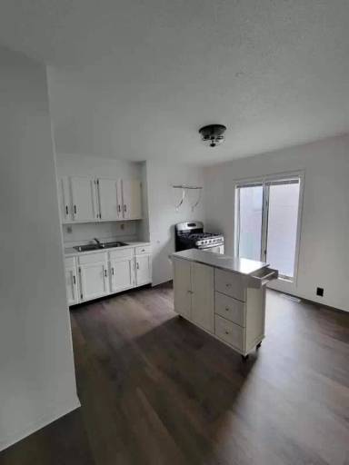 Main picture of 1312 Kosciuszko Ave