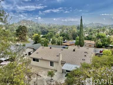 Main picture of 10377 Centinella Dr