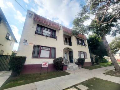 Main picture of 1714 1/2 E 2nd St
