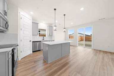 Main picture of 7004 Jewel Cave Ct