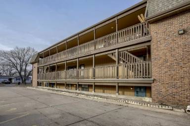 Main picture of 4140 Baldwin Avenue***