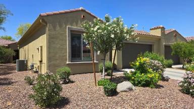 Main picture of 16374 W Amelia Dr