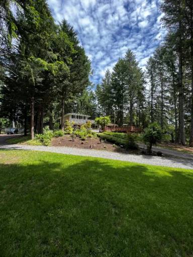 Main picture of 5309 Spruce Ln NW