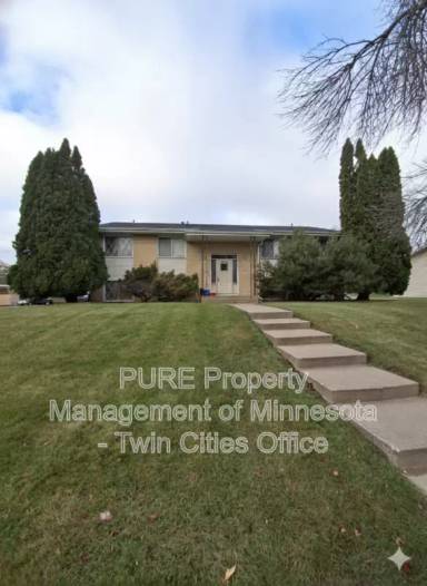 Main picture of 2725 Virginia Ave N