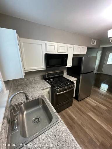 Main picture of 1024 Farmview Dr
