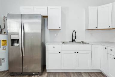 Main picture of 4822 S L St