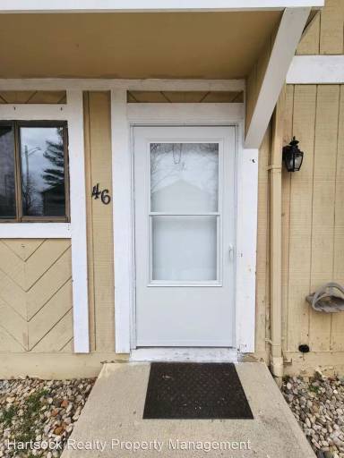 Main picture of 46 Greentree Cir