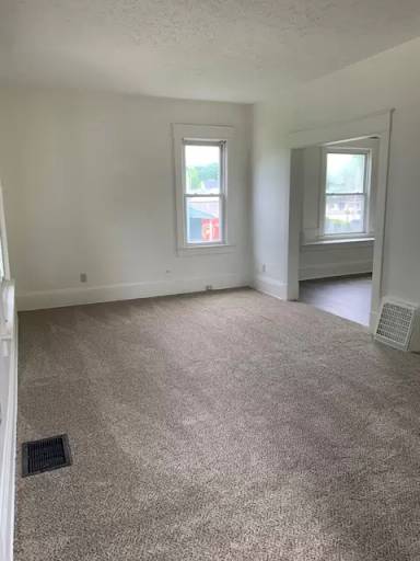 Main picture of 153 Jesse Ave