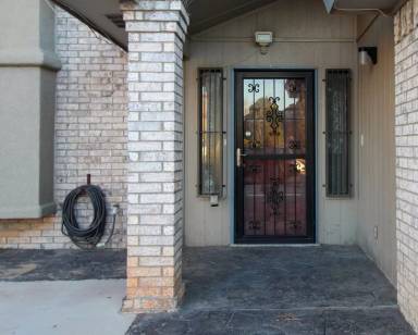 Main picture of 11664 Clear Lake Way