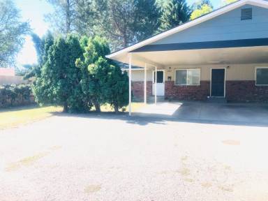 Main picture of 4807 W Richardson St