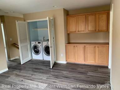 Main picture of 15721 Cobalt St