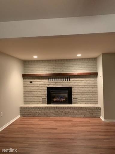 Main picture of 2039 Winne Ave