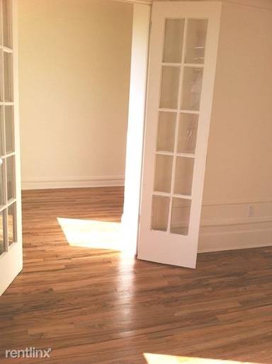Main picture of 502-504 Amsterdam Ave
