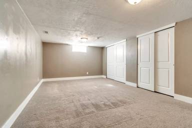 Main picture of 8832 S 40 E