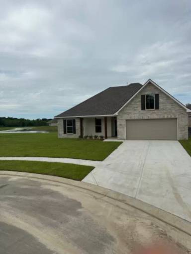 Main picture of 105 Etheral St