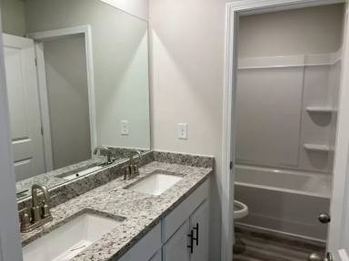 Main picture of 4015 Hidden River Ln