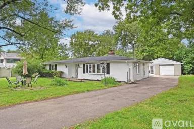 Main picture of 11049 Corine Ave