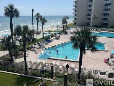 Main picture of Pelican Condominiums