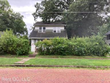 Main picture of 2912 13th Ave