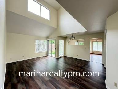 Main picture of 115 James River Rd