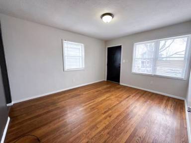 Main picture of 1344 Genessee Ave