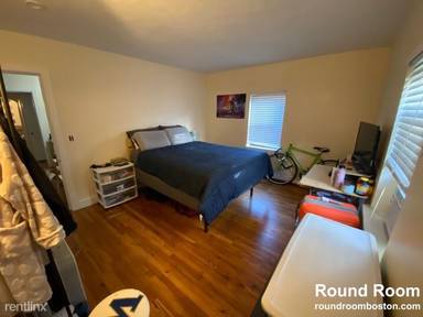 Main picture of 4 Adamson St