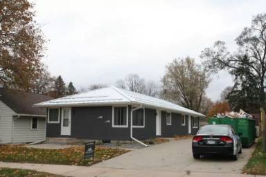 Main picture of 1410 2nd Ave NE