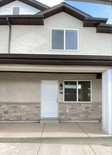 Main picture of 535 W 2530 N