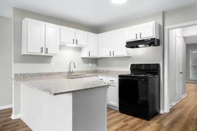 Main picture of Lotus Homewood Apartments
