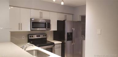 Main picture of 530 S Park Rd