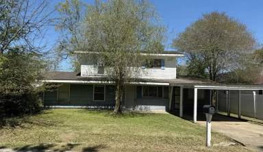 Main picture of 111 Racine Dr