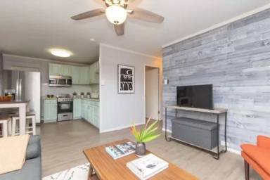 Main picture of 166 Olu Dr