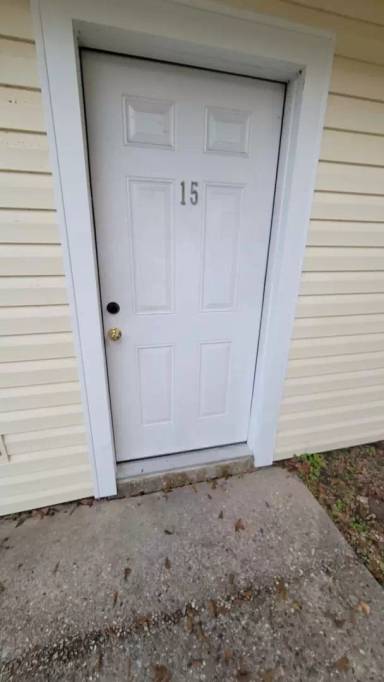 Main picture of 8 Cypress Dr