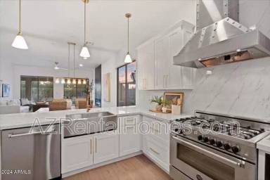 Main picture of 10418 E Morning Star Dr
