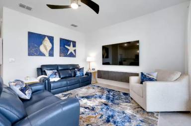 Main picture of 12240 Wellen Golf St