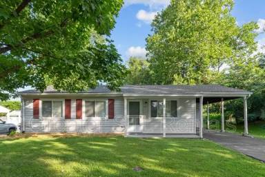 Main picture of 4907 Plum Tree Ln