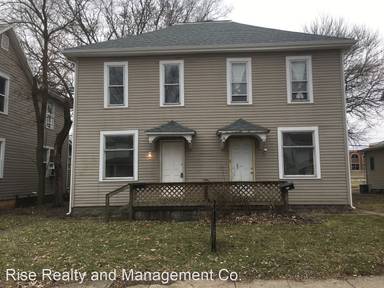 Main picture of 162 Lake St