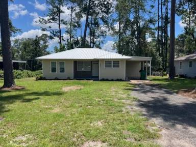 Main picture of 803 Ridgeway Dr