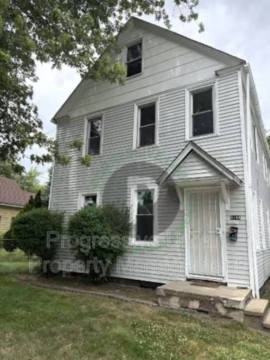 Main picture of 4144 Hyde Ave