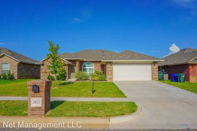 Main picture of 3615 Glendale Dr