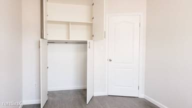 Main picture of 4183 Denman St