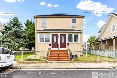 Main picture of 215 Cleveland Ave