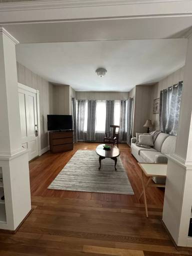 Main picture of 125 Rockland St