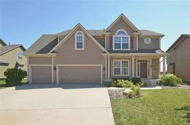 Main picture of 80126 Highlands Ranch Confidential
